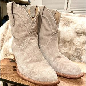 Tecovas gray suede, Lucy short boots
